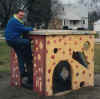 playground.jpg (17013 bytes)